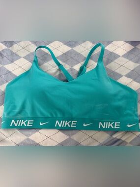 Nike Women's Teal yoga workout Crop Top - Turquoise Support